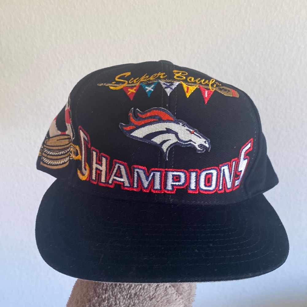 Denver Broncos NFL Super Bowl 32 Hat Vintage Elway XXXII